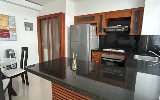 Se alquila apartamento amueblado en Bella Vista Sur